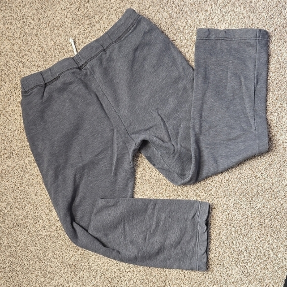 Hollister Gray Joggers with Elastic Waistband and Tapered Ankles - Picture 3 of 4